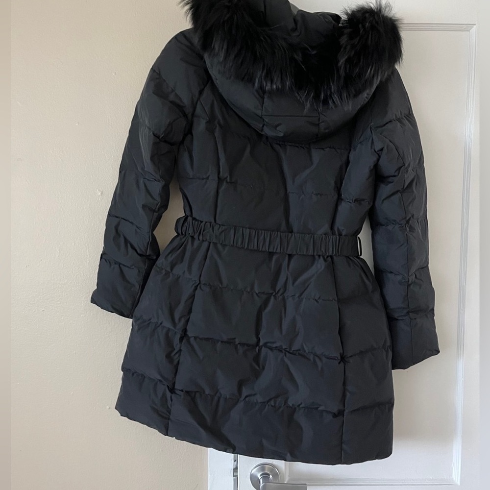 ADD Down Coat. - Picture 3 of 6